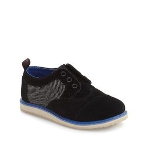 Toms Toddler Brogue Slip On Size 8